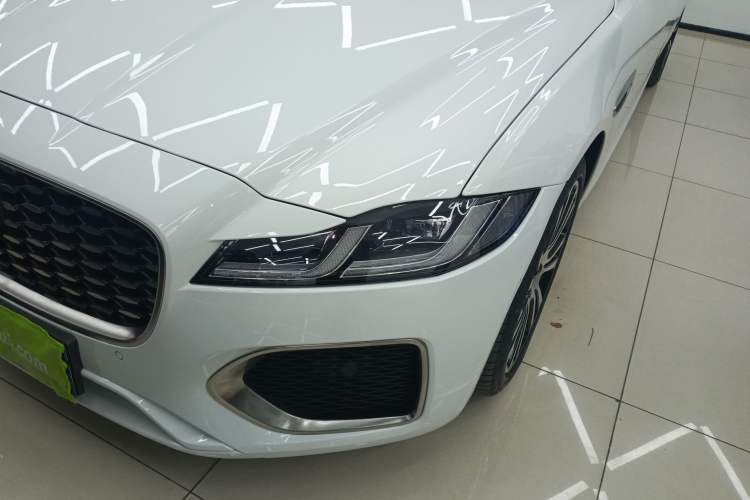 Used Jaguar XFL 2022 XFL 2.0T P250 Two-Wheel-Drive Prestige Luxury Edition
