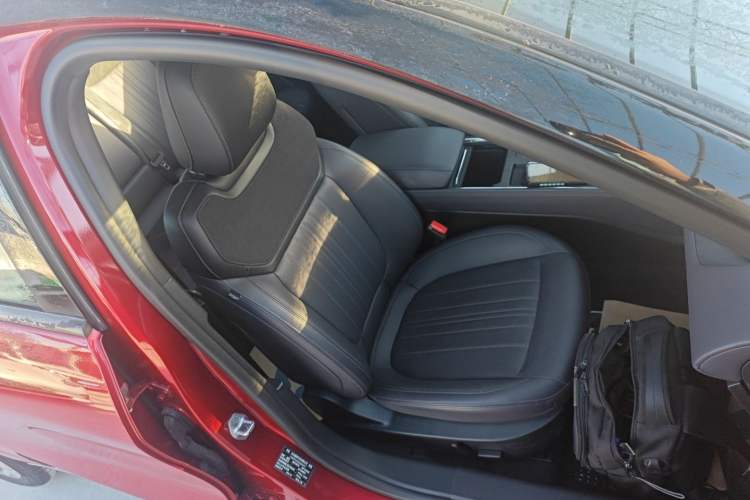 Used Ford Mondeo 2025 2.0T EcoBoost Ultimate Edition
