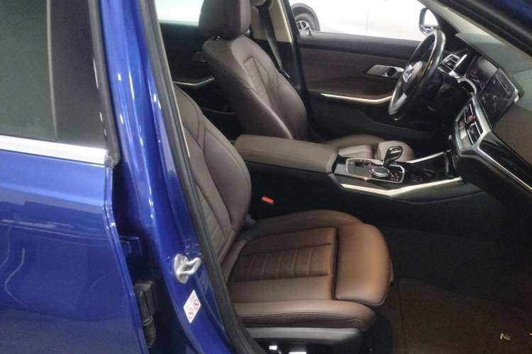 Used BMW 3 Series 2021 Second Facelift 320Li M Sport Package