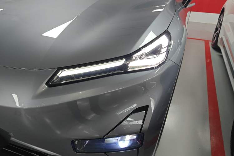 Used  S05 2024 510 Ultra Pure Electric Version
