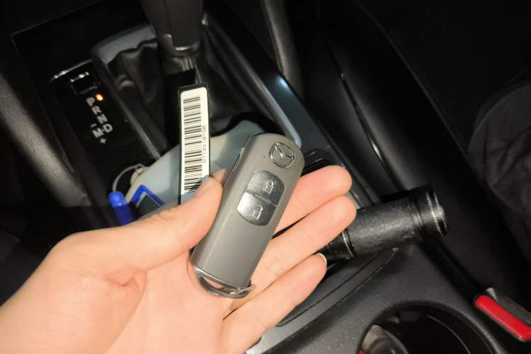 Used Mazda CX-5 2015 2.0L Automatic Two-Wheel Drive Urban Version