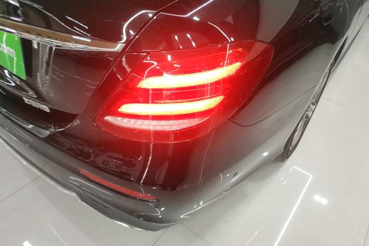 Used Mercedes-Benz E-Class 2019 E 200 L Sport Edition
