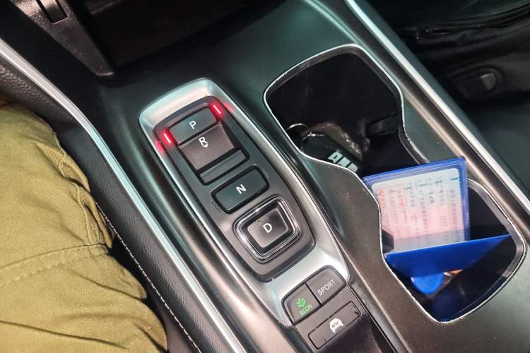 Used Honda Accord 2018 Rui Hybrid 2.0L Rui Ling Edition China VI
