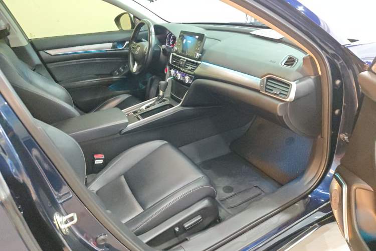 Used Honda Inspire 2019 260TURBO Elegant Edition China VI Emission Standard
