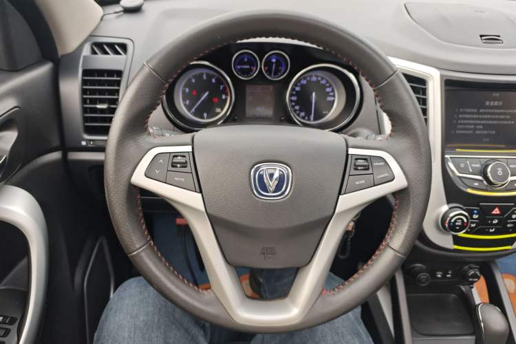 Used Changan CS35 2016 1.6L Automatic Luxury Model China V Standard
