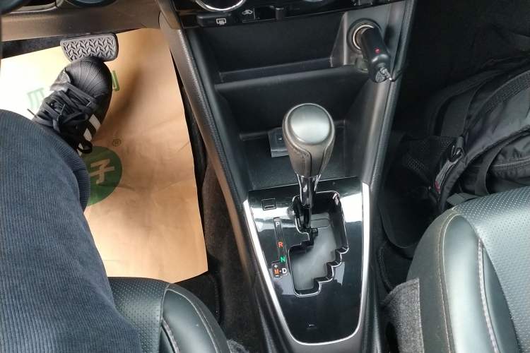 Used Toyota YARiS L 2021 X-Trail X 1.5L CVT Prestige Edition