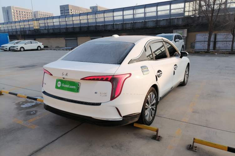 Used Hongqi E-QM5 2023 620km PLUS
