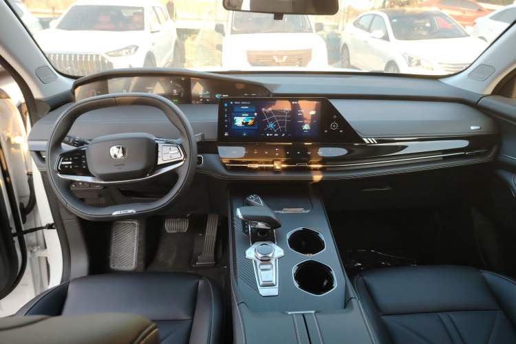 Used Changan UNI-K iDD 2024 Chuzhi iDD 1.5T 135km Smart & Fun Model