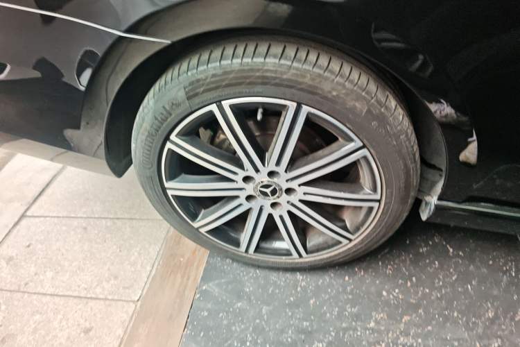 Used Mercedes-Benz V-Class 2021 V 260 L Long-wheelbase Luxury Edition