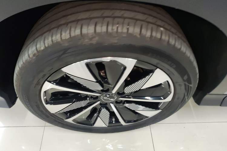 Used BYD Song PLUS New Energy 2025 EV Intelligent Driving Version 520km Premium Model