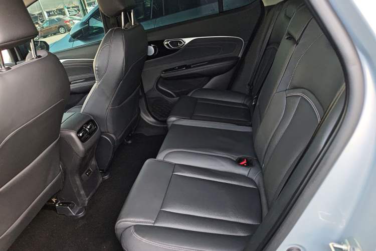 Used AION V 2024 Plus 70 Star Edition Lithium Iron Phosphate
