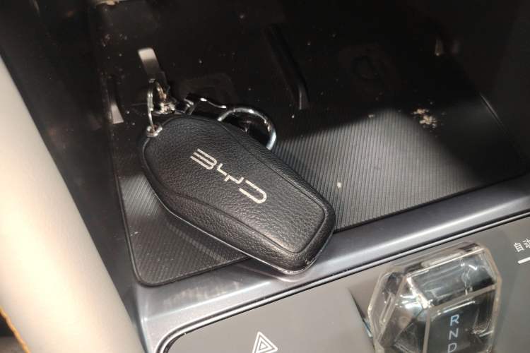 Used BYD Song PLUS New Energy 2023 Champion Edition EV 520KM Flagship Model