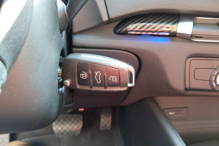 Used Audi A3 2020 Limousine 35 TFSI Fashion Edition China VI Emission Standard