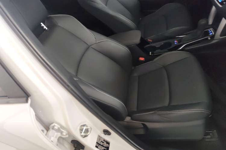 Used Toyota FRONTLANDER 2022 2.0L CVT Luxury Edition