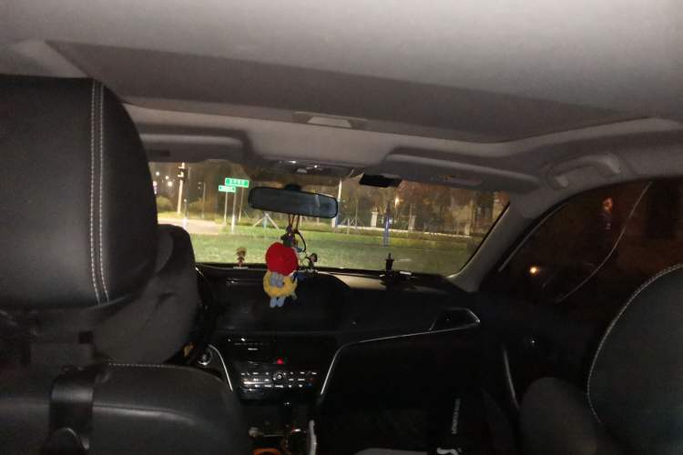 Used Venucia T90 2018 2.0L CVT Smart Connect Prestige Version China VI Standard
