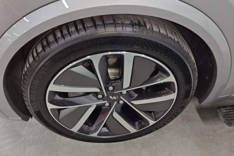 Used Li Auto L9 2024 Ultra Model