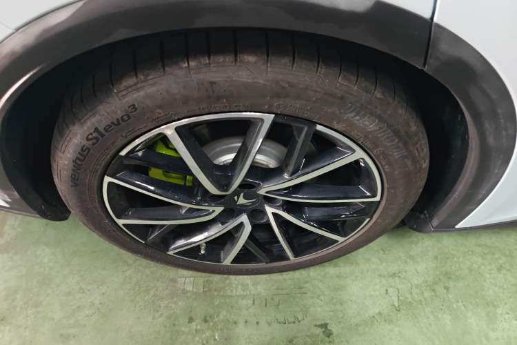 Used ARCFOX Alpha S5 2024 560MAX 185kW
