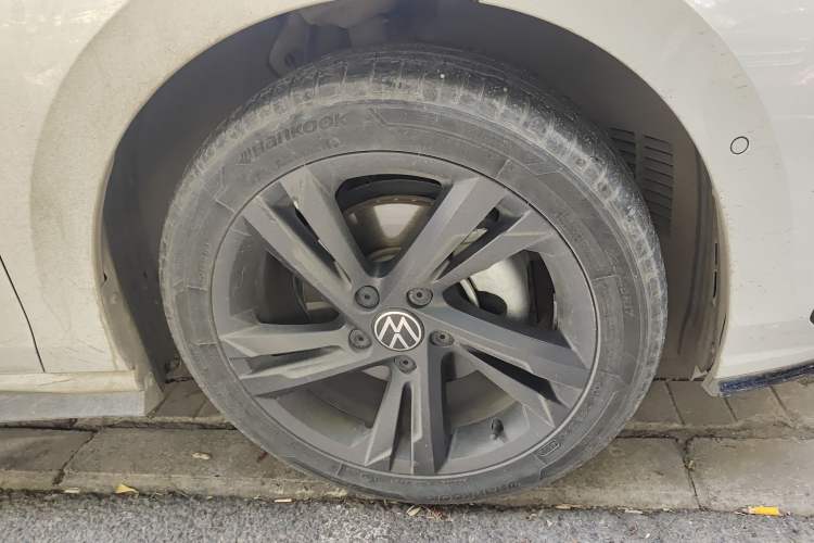 Used Volkswagen Golf 2021 280TSI DSG R-Line
