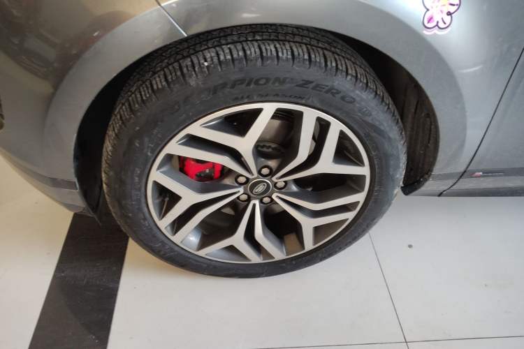 Used Land Rover Range Rover Evoque 2021 Range Rover Velar L 249PS R-Dynamic First Edition
