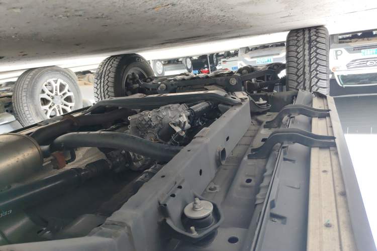 Used Beijing Auto BJ40 2023 2.0T Automatic Four-Wheel Drive Urban Hunter Edition Chivalrous Type
