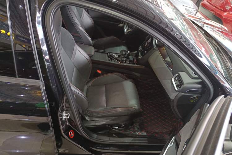 Used Lynk & Co 03 2018 1.5TD DCT JingPro Edition China V Standard
