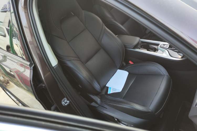 Used Lynk & Co 01 2017 2.0T Two-Wheel Drive Pro Edition
