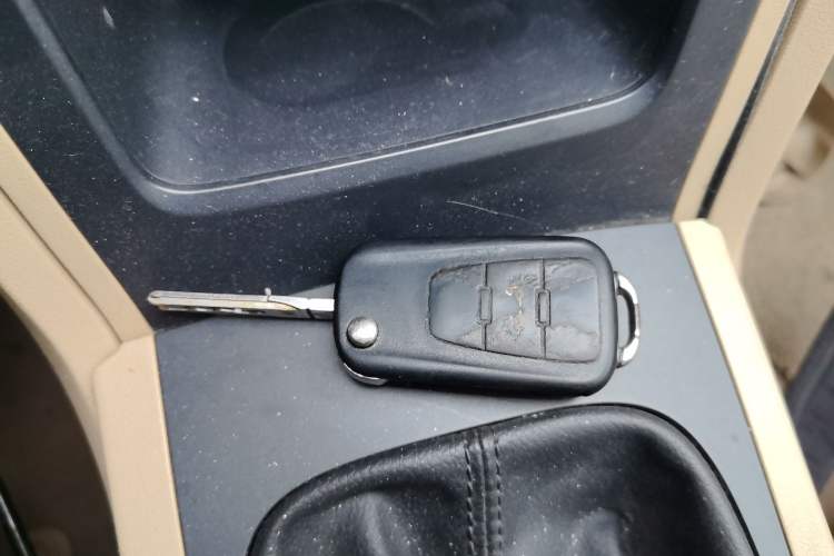 Used Roewe 350 2014 1.5L Manual Xunchi Edition