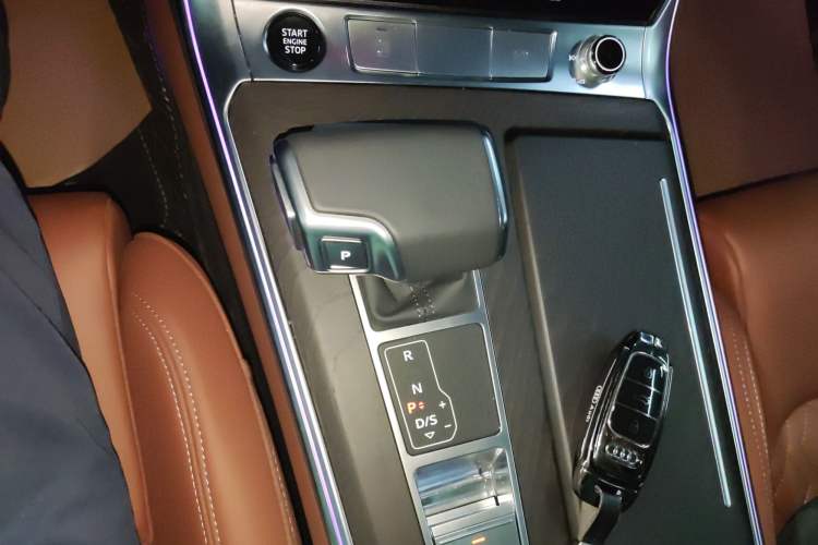 Used Audi A6L 2025 Restyled 45 TFSI quattro Prestige Dynamic Edition