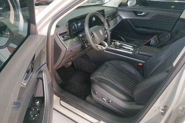 Used Hongqi HS5 2023 2.0T Qixiang Pro Edition