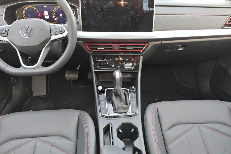 Used Volkswagen Lavida 2024 300TSI DSG Starry Sky Leading Edition
