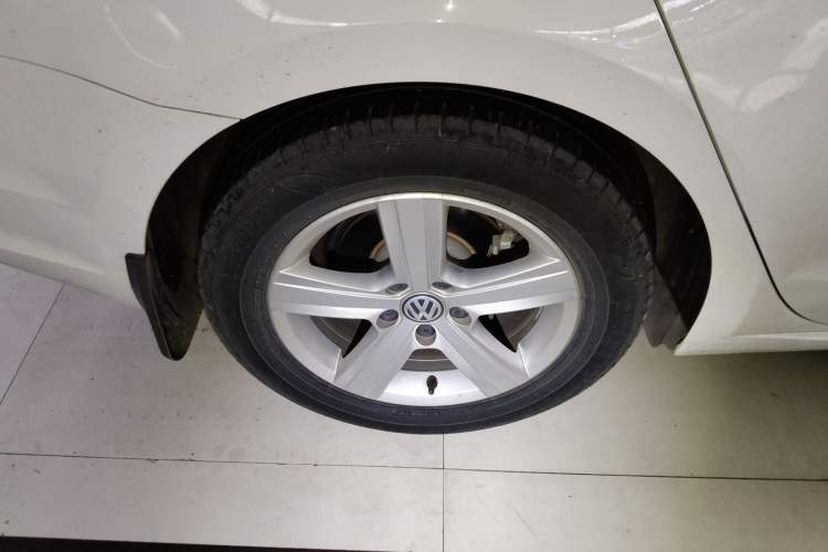 Used Volkswagen Lamando 2019 230TSI DSG Fashion Edition China VI