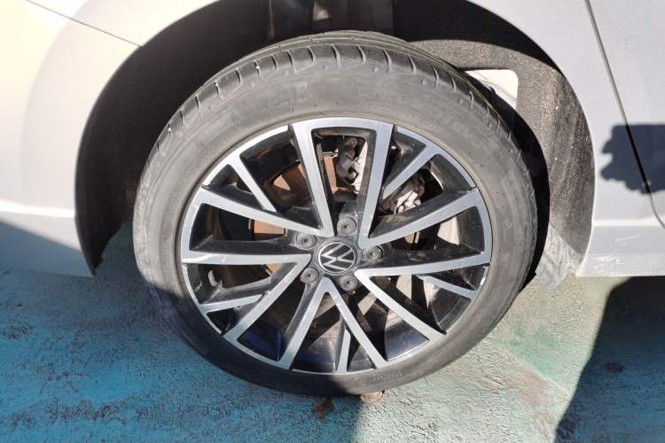 Used Volkswagen Lavida 2022 280TSI DSG Luxury Edition
