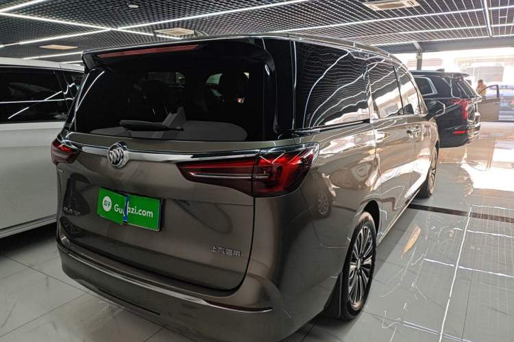 Used Buick GL8 2021 ES Landtrek 653T Luxury Model
