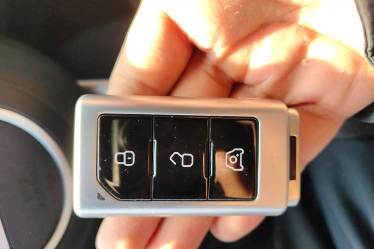 Used  T01 2025 2.0T Changfeng
