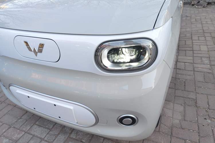 Used Wuling Hongguang MINIEV 2024 3rd Generation 215km Youth Edition