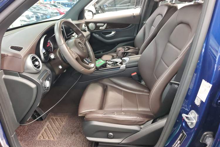 Used Mercedes-Benz GLC 2017 GLC 260 4MATIC Dynamic Edition
