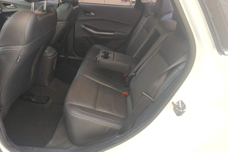 Used Ford Escort 2015 1.5L Automatic Fashion Model
