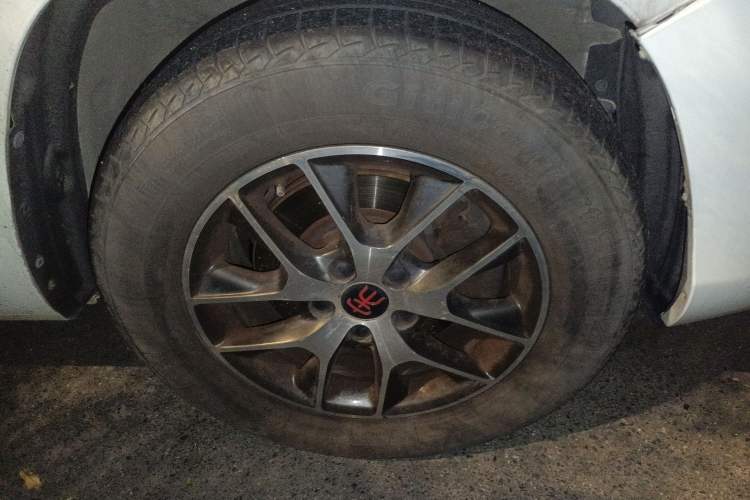 Used BYD Song 2016 GaiShi Edition 1.5TID Automatic Elite Model
