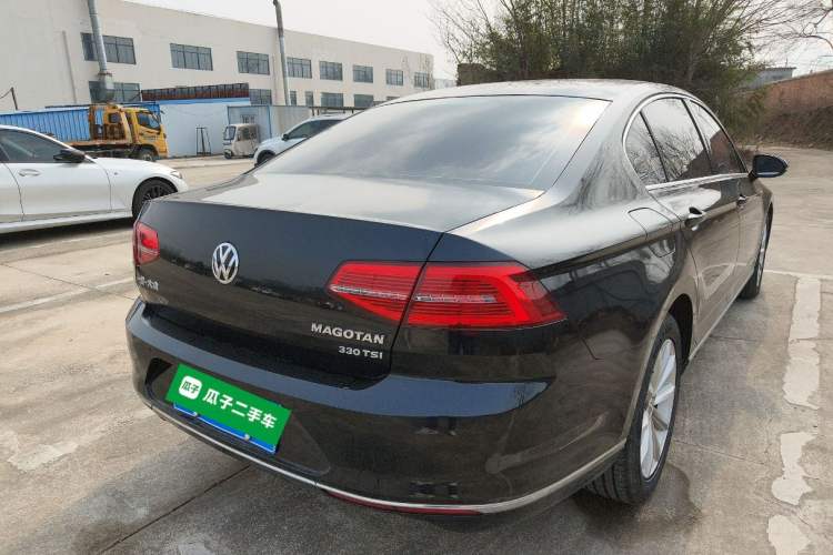 Used Volkswagen Magotan 2018 330TSI DSG Advanced Model

