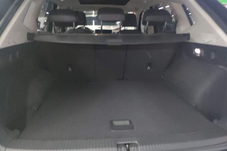 Used Volkswagen Tayron 2023 280TSI Two-Wheel-Drive Luxury Plus Advanced Version