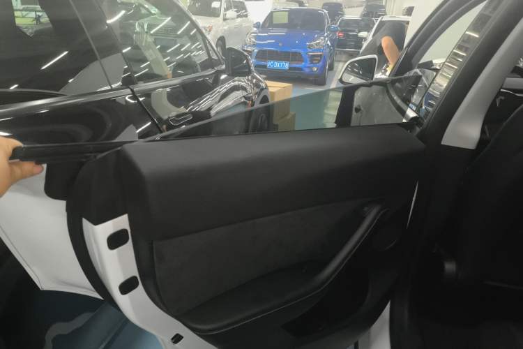 Used Tesla Model Y 2024 Rear-Wheel-Drive Version