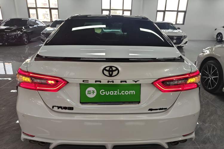 Used Toyota Camry 2023 2.0S Knight Edition