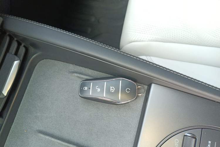 Used BYD Seal 06 New Energy 2025 DM-i Smart Drive 120KM Deluxe Model