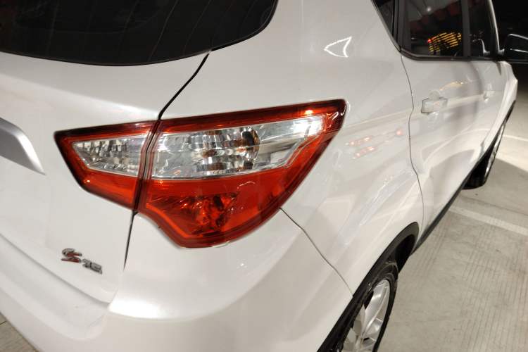 Used Changan CS35 2016 1.6L Automatic Luxury Model China V Standard