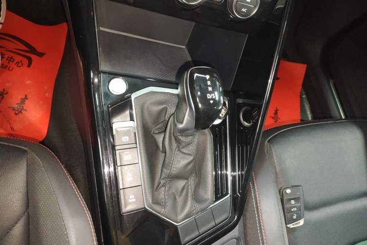 Used Volkswagen Tayron 2019 Teramont Edition 280TSI Two-Wheel Drive Luxury Model China VI Standard
