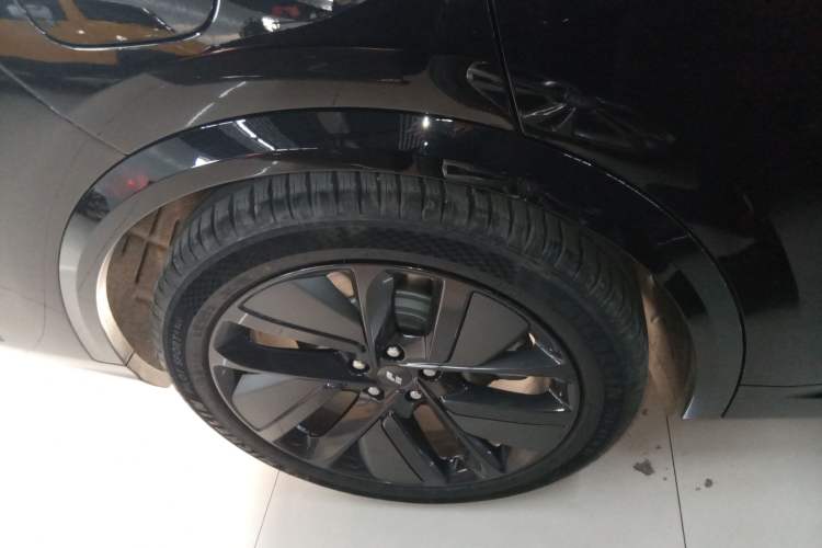 Used Li Auto L8 2024 Pro Model