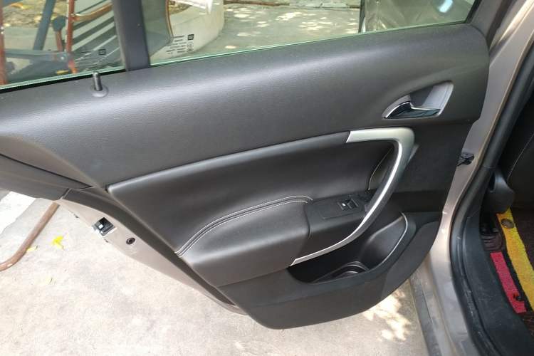 Used Buick Regal 2014 1.6T Fashionable Tech Edition
