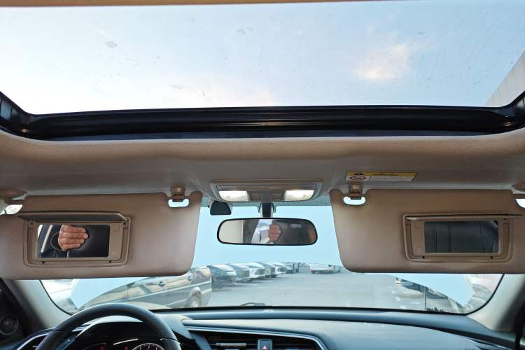 Used Honda Civic 2019 220TURBO CVT Dynamic Edition China VI Emission Standard