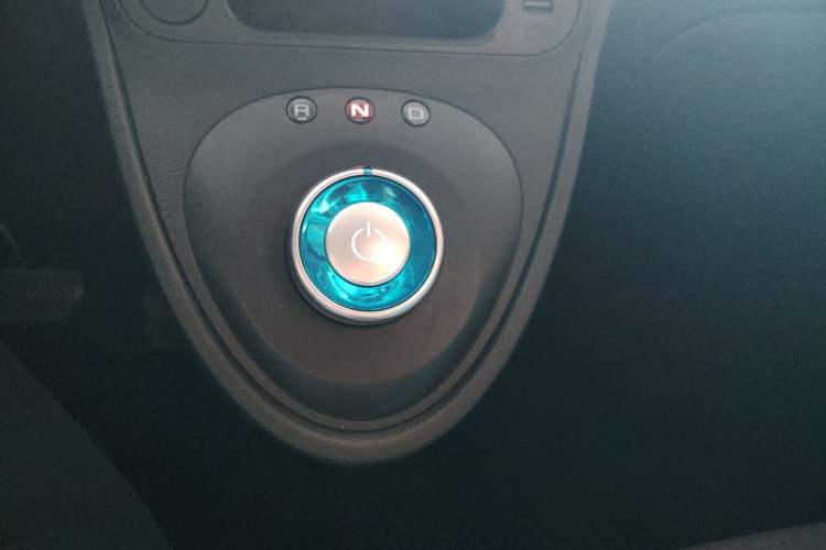 Used ORA Black Cat 2021 301km Cute Pet Edition