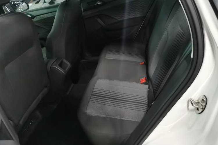 Used Volkswagen Tharu 2022 280TSI Two-Wheel Drive Trend Edition